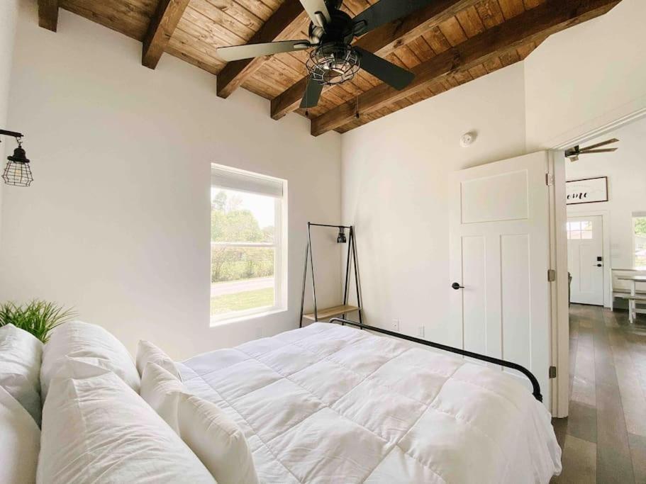 Appartement Cozy Smoky Mountain Tiny House à Pigeon Forge Extérieur photo